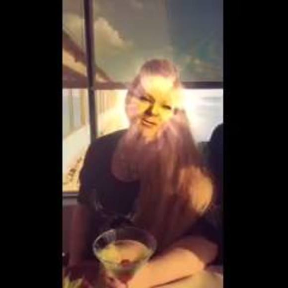 Meet your Posher, Lorraine - Picture 1 of 1